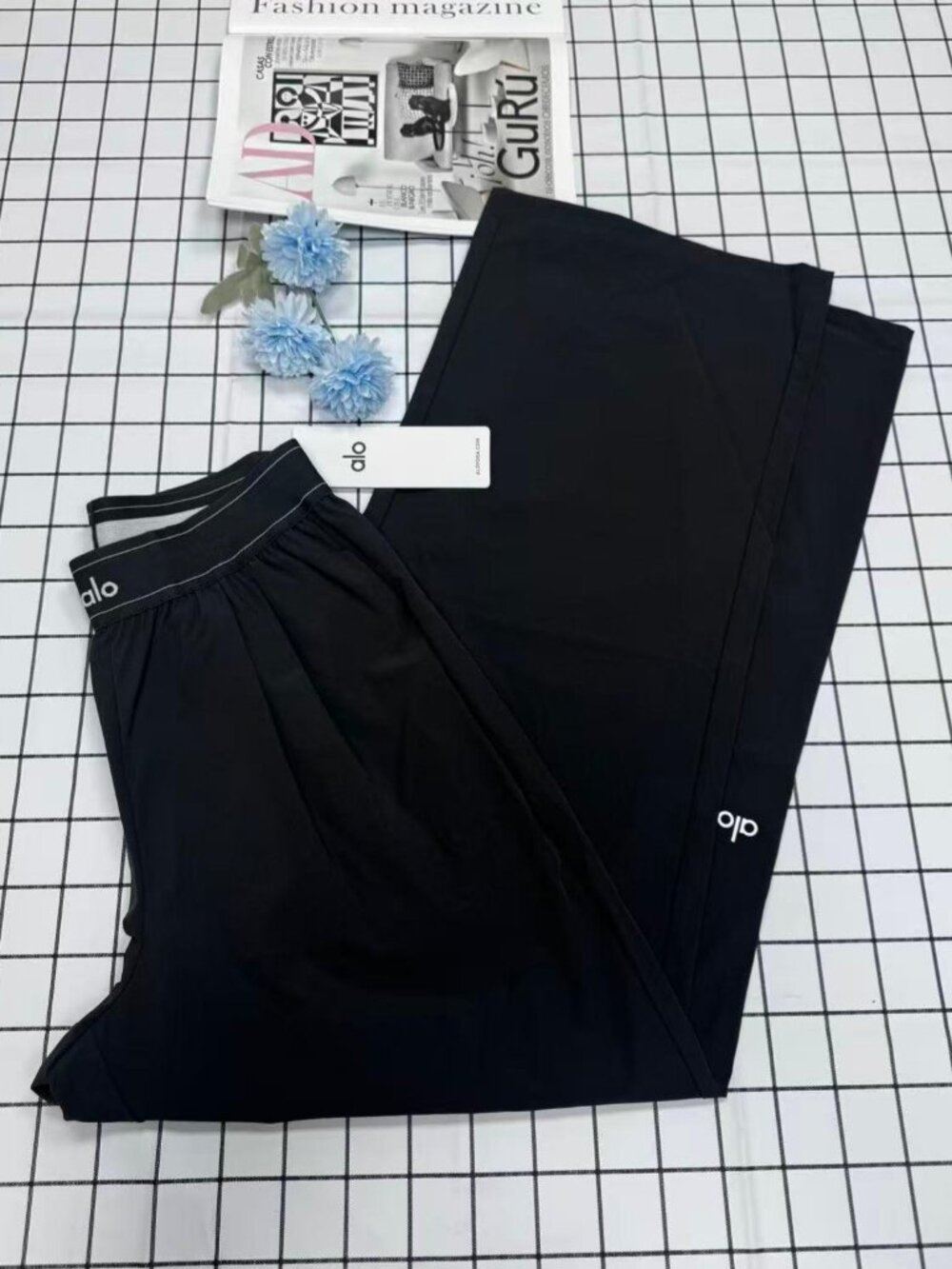 💗Black ALO Yoga Straight-Leg Trouser Suit Up Pants🤭NWT (Length:30" Inseam) - Picture 2 of 9
